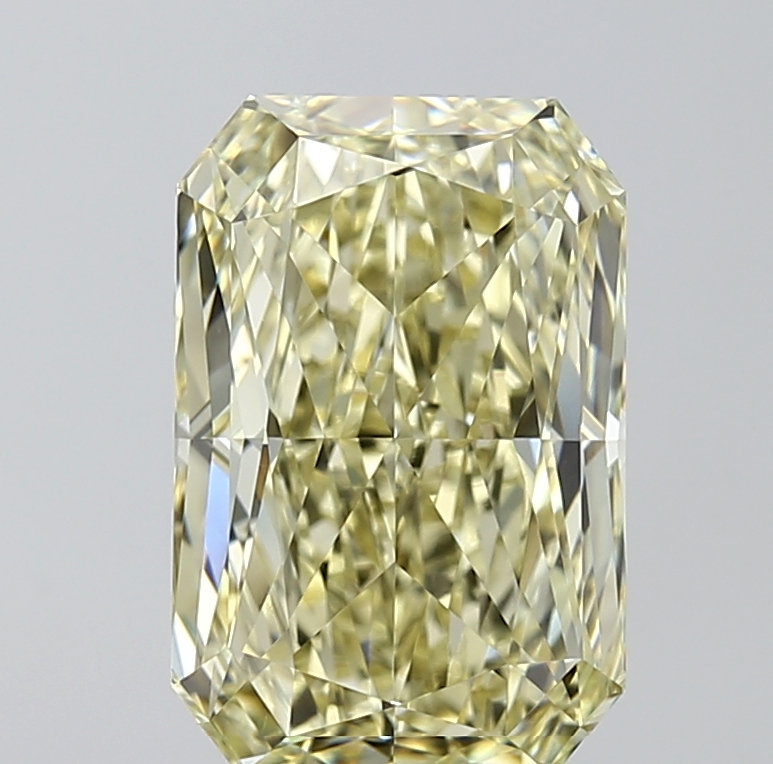 5.01ct Radiant Diamond